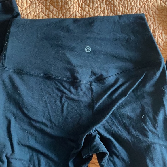 Lululemon black align leggings 28” full length - Picture 4 of 6